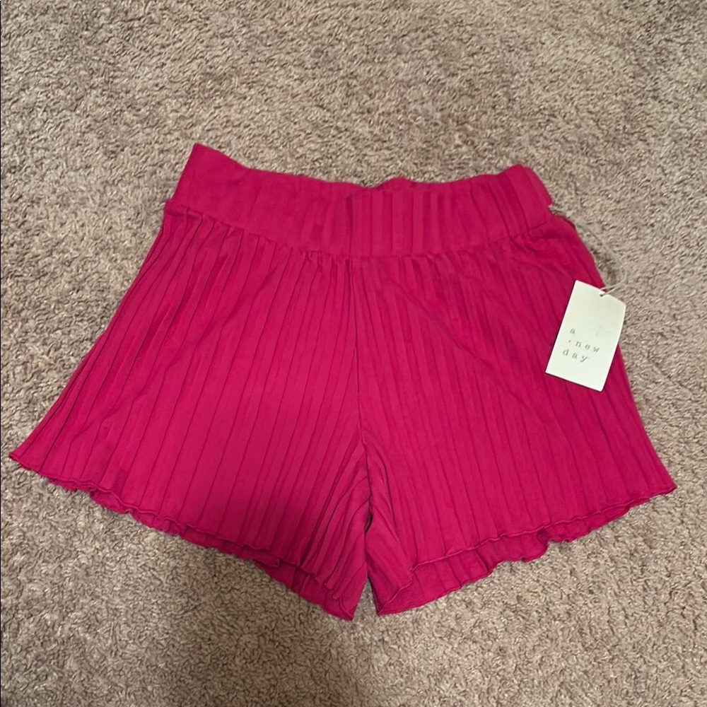 NEW a New Day Women's Pink Pleated Shorts
